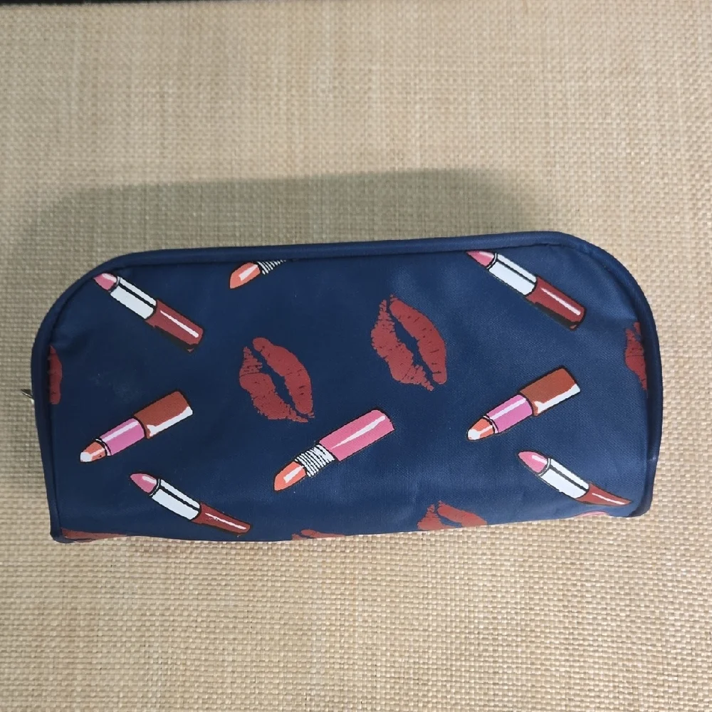 Cosmetic Bag with Lipstick Print
